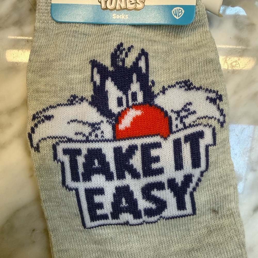 Looney Tunes Gray Socks - Picture 2 of 4